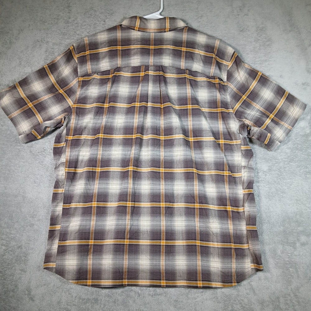 REI Co-op Shirt Mens L Grey Plaid Regular Short Sleeve Vented Hiking - Picture 9 of 10
